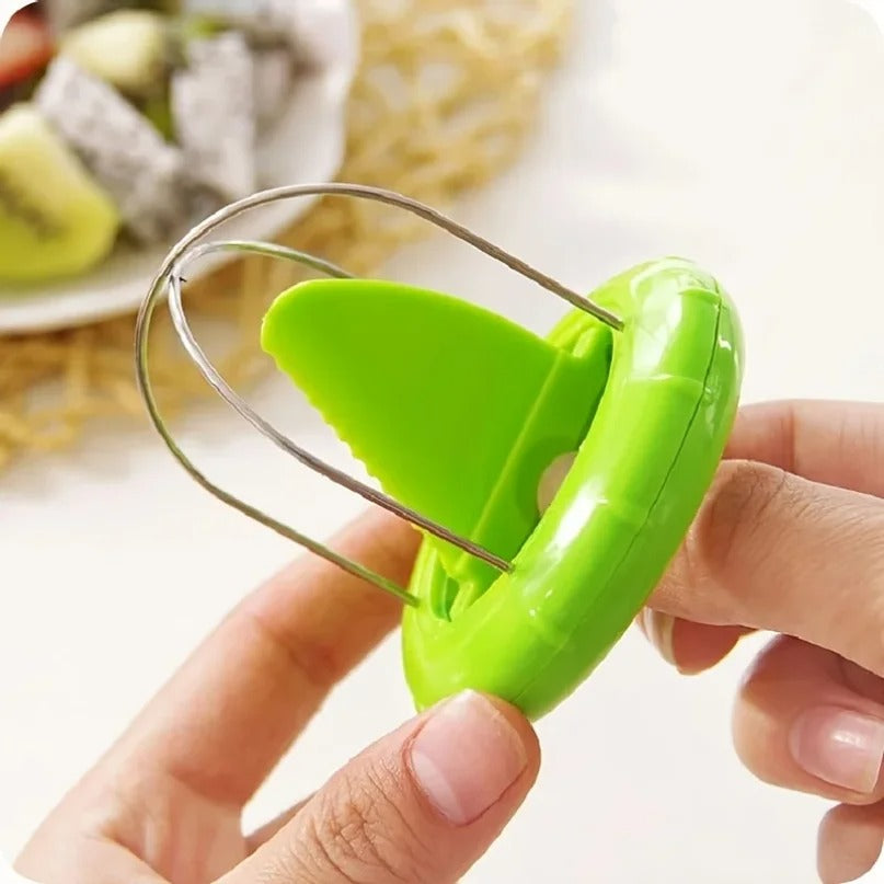 Fast Fruit Kiwi Cutter Peeler Slicer